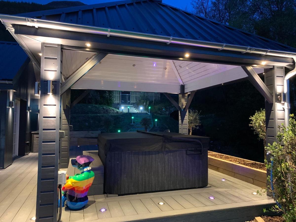 Little Fox Lodge Luxury Hideaway With Hot Tub Glencoe Near Fortwilliam (Adults Only) Eksteriør bilde