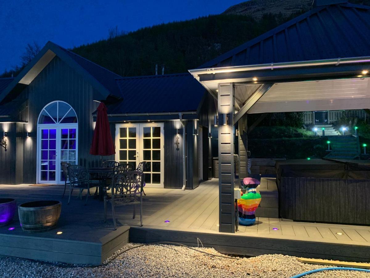 Little Fox Lodge Luxury Hideaway With Hot Tub Glencoe Near Fortwilliam (Adults Only) Eksteriør bilde